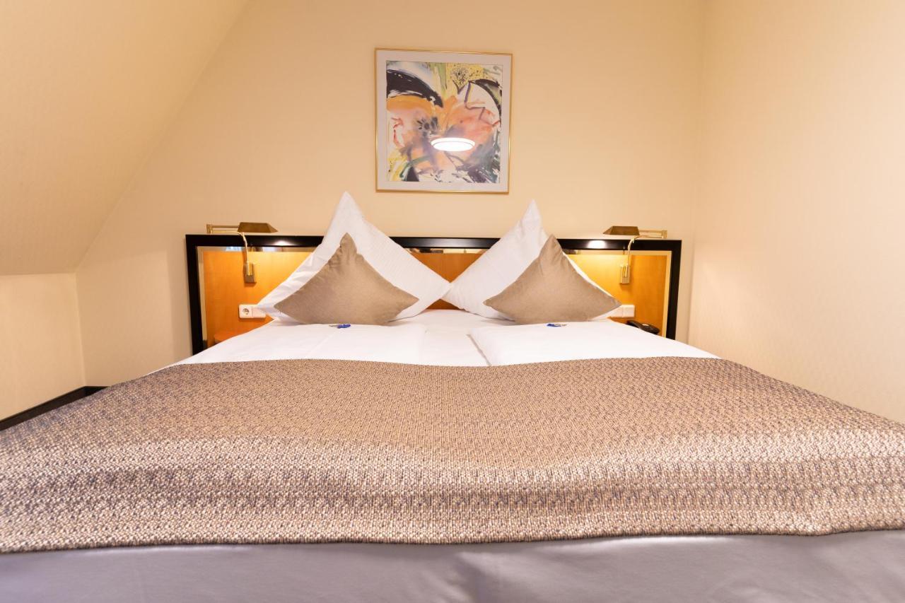 Hotel Am Stadtgarten Radolfzell am Bodensee Buitenkant foto