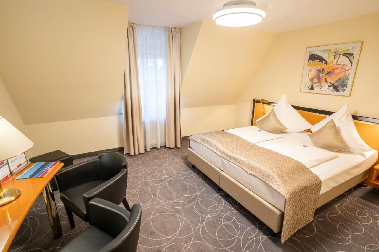 Hotel Am Stadtgarten Radolfzell am Bodensee Buitenkant foto