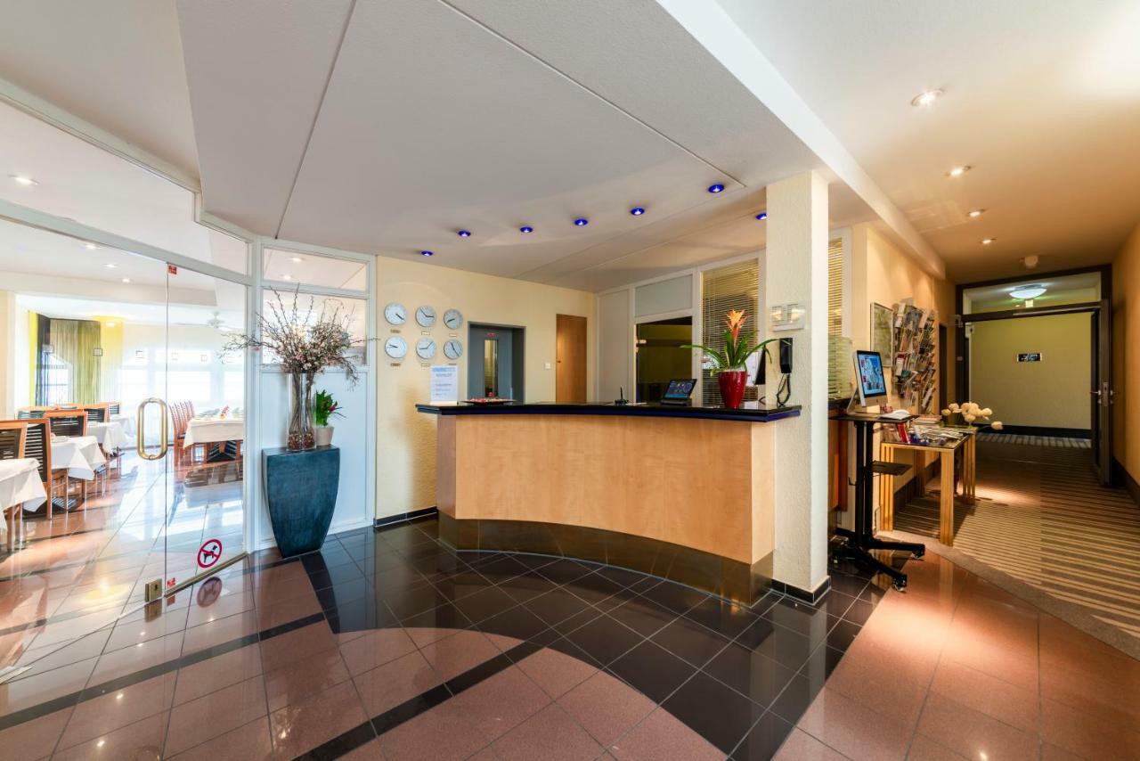 Hotel Am Stadtgarten Radolfzell am Bodensee Buitenkant foto